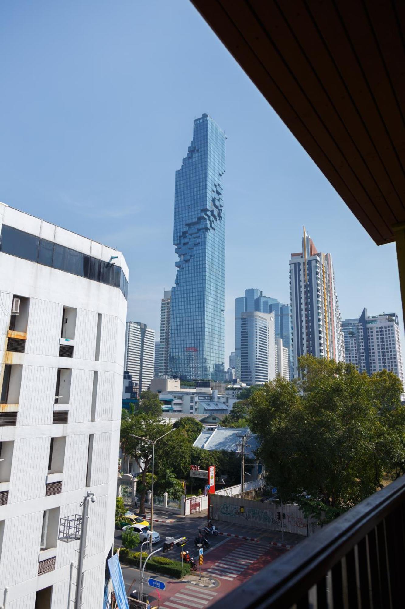 Hotel Upar Silom Near Mahanakhon